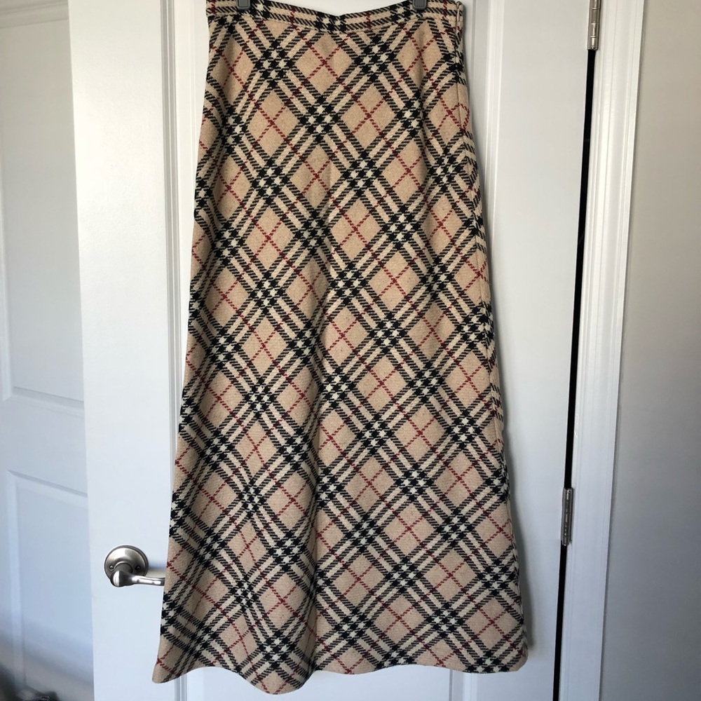 Vintage Burberry wool skirt size 8